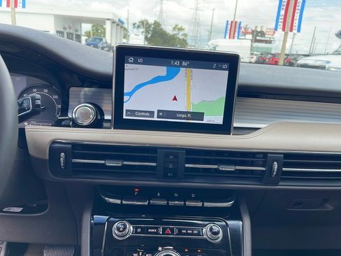 Used 2022 Lincoln Corsair Standard w/ Equipment Group 101A image 21