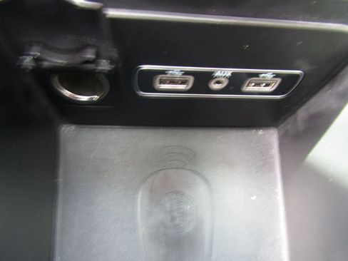 Used 2019 Alfa Romeo Giulia Sport Sedan 4D w/ Quick Order Package 22K Sport image 41