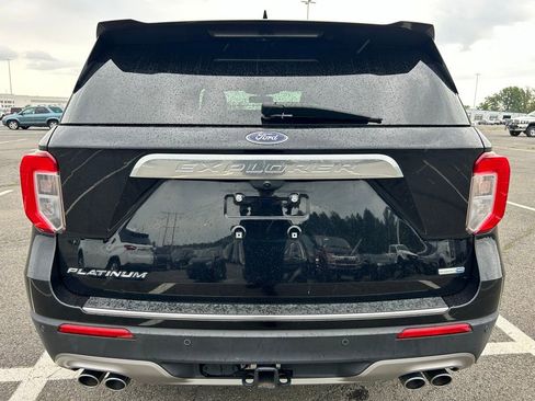 Used 2020 Ford Explorer Platinum w/ Premium Technology Package AWD/4WD image 7