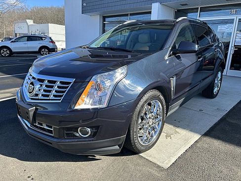 Used 2014 Cadillac SRX Performance w/ Driver Awareness Package image 3