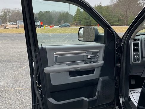 Used 2014 RAM 1500 Big Horn image 20