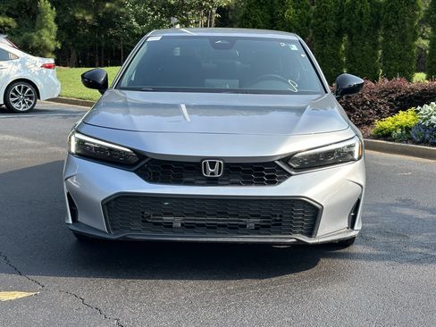 Used 2025 Honda Civic Sport image 3