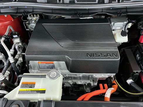 Used 2022 Nissan Leaf SV Plus image 34