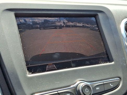 Used 2024 Chevrolet Equinox LT AWD/4WD image 17