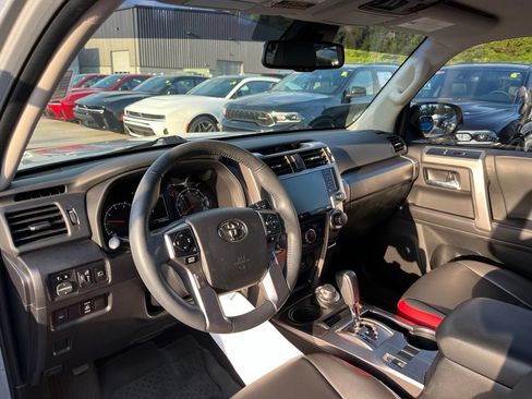 Used 2021 Toyota 4Runner Trail Special Edition AWD/4WD image 6