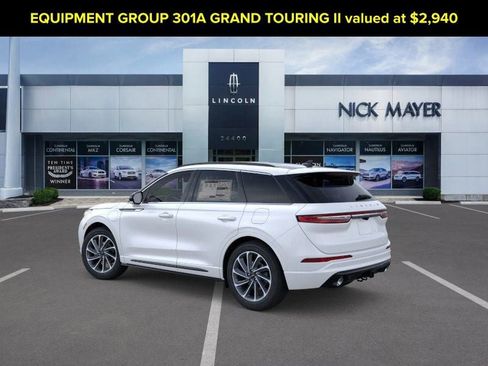 New 2026 Lincoln Corsair Grand Touring image 3