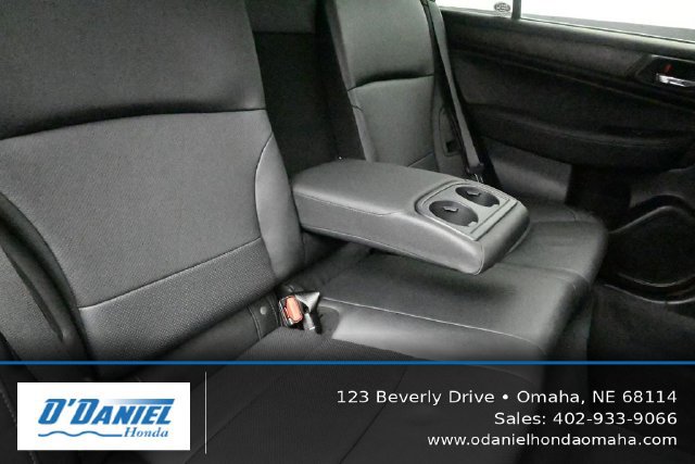 Used 2016 Subaru Outback 2.5i Limited AWD/4WD image 40