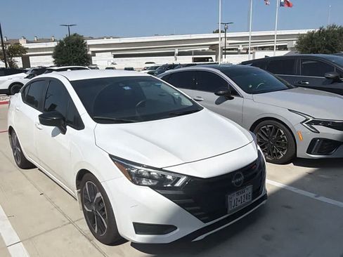 Used 2023 Nissan Versa SR w/ Trunk Package FWD image 3