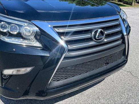 Used 2019 Lexus GX 460 Premium AWD/4WD image 37
