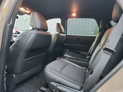 Used 2023 Nissan Pathfinder Rock Creek image 10