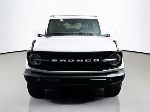 New 2025 Ford Bronco Outer Banks image 4