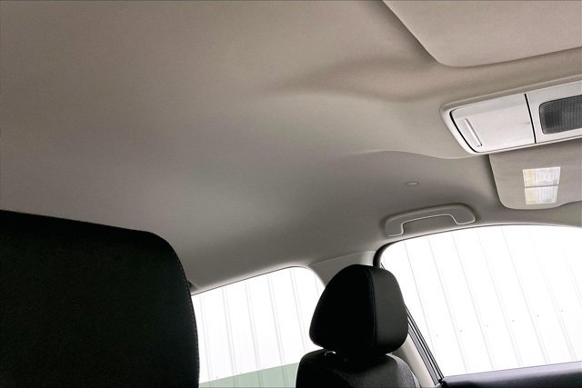 Used 2025 Honda CR-V LX image 22
