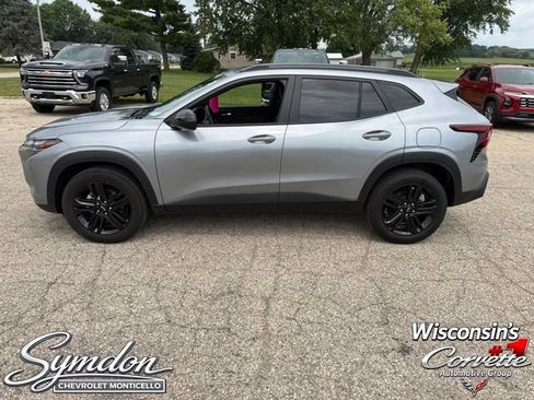 Used 2025 Chevrolet Trax ACTIV w/ Driver Confidence Package FWD image 7