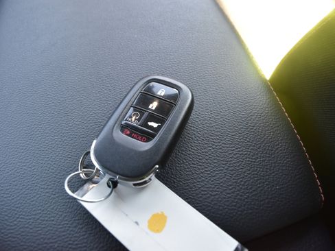 Certified 2023 Honda CR-V Sport image 29