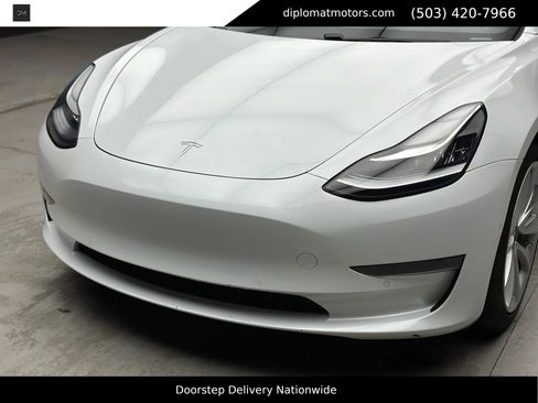 Used 2018 Tesla Model 3 Long Range image 13