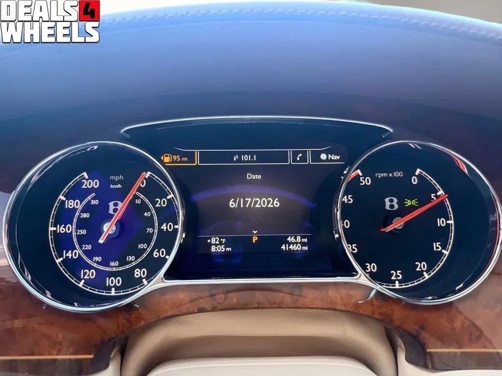 Used 2012 Bentley Mulsanne RWD image 38