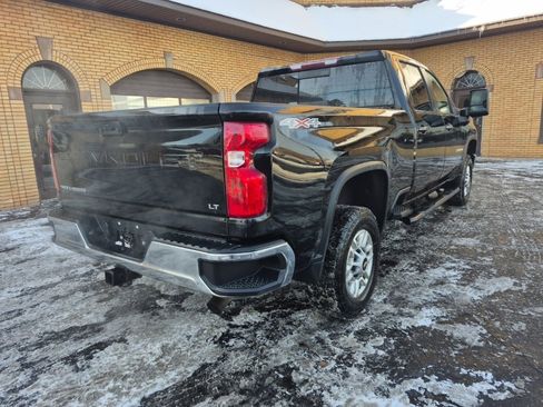 Used 2023 Chevrolet Silverado 2500 LT w/ Convenience Package image 7
