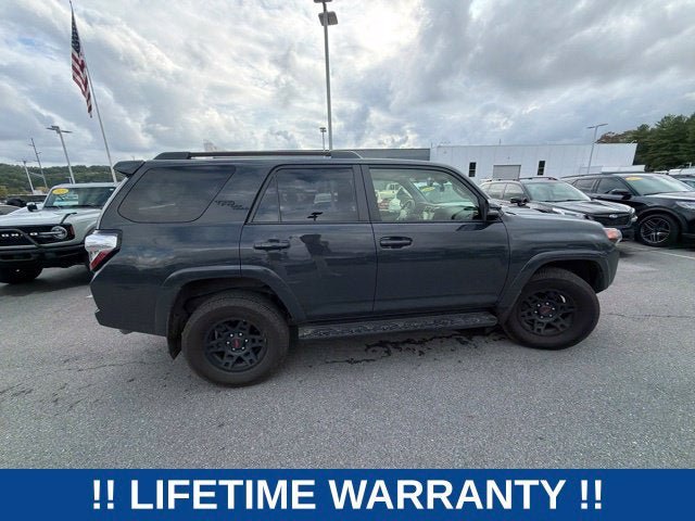 Used 2024 Toyota 4Runner TRD Off-Road Premium w/ Moonroof Package AWD/4WD image 2