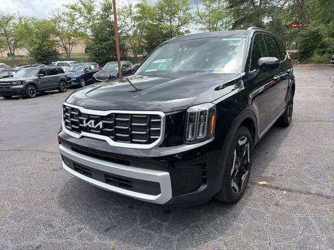 Used 2025 Kia Telluride S AWD/4WD image 1