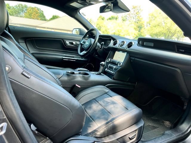 Used 2018 Ford Mustang GT Premium w/ Equipment Group 401A RWD image 21