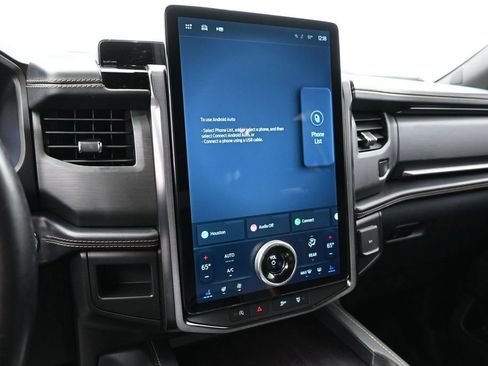 Used 2022 Ford Expedition Platinum RWD image 9
