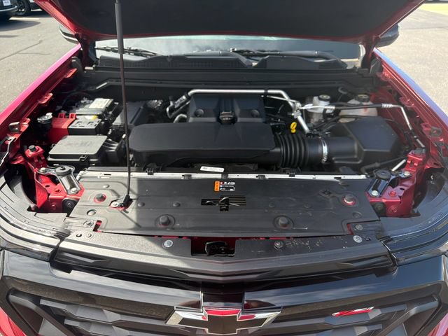 Used 2024 Chevrolet Colorado Z71 w/ Z71 Convenience Package 2 AWD/4WD image 27