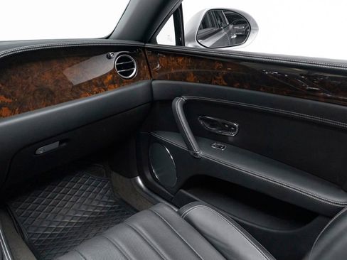 Used 2014 Bentley Flying Spur W12 AWD/4WD image 47