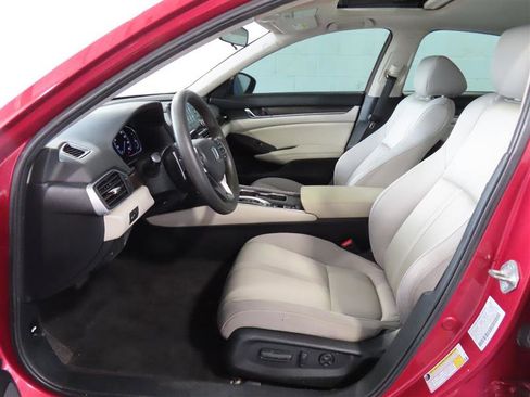 Used 2020 Honda Accord EX image 13