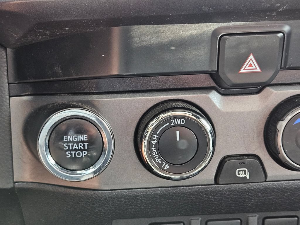 Used 2019 Toyota Tacoma TRD Pro AWD/4WD image 33