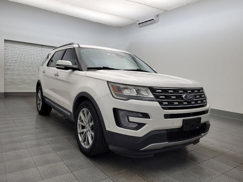 Used 2017 Ford Explorer Limited w/ Equipment Group 301A image 13