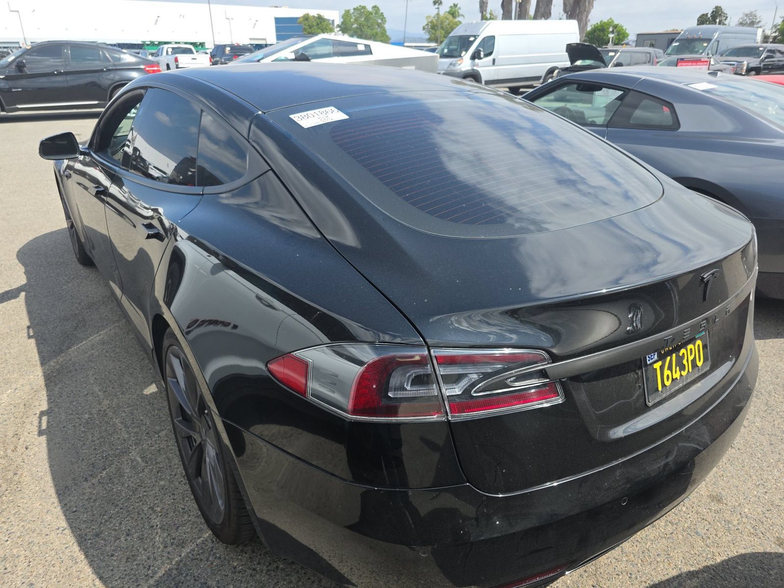Used 2019 Tesla Model S Long Range AWD/4WD image 2
