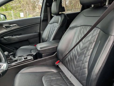 Used 2023 Kia Sportage X-Line w/ X-Line Premium Package AWD/4WD image 18