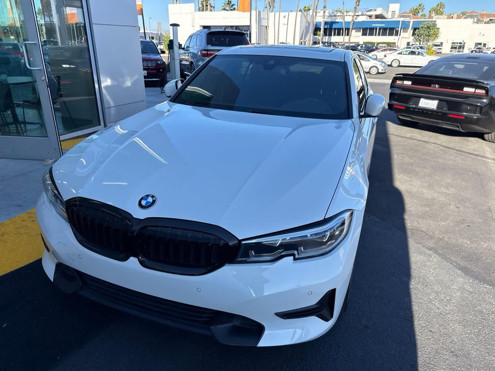 Used 2019 BMW 330i Sedan w/ Convenience Package RWD image 16