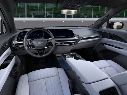 New 2026 Cadillac Lyriq Sport RWD image 15