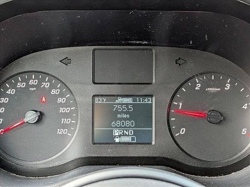 Used 2021 Mercedes-Benz Sprinter 2500 image 12