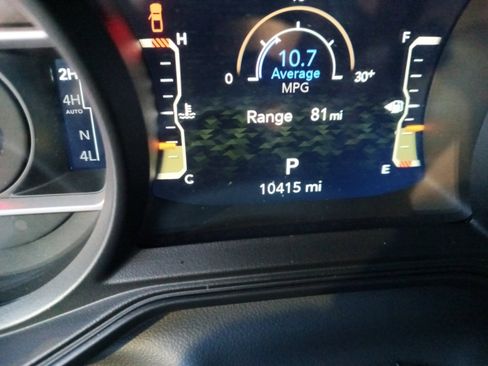 Certified 2025 Jeep Gladiator Mojave image 2