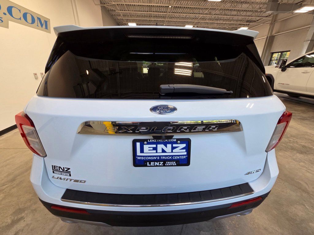 Used 2021 Ford Explorer Limited AWD/4WD image 7