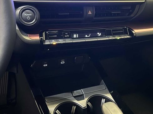 New 2026 Toyota Prius Plug-In Hybrid image 23