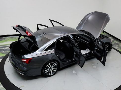 Used 2022 Audi A6 Premium Plus image 39