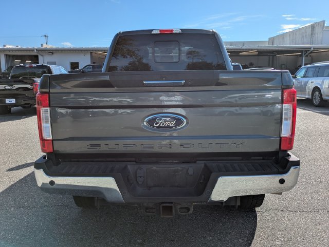 Used 2017 Ford F350 Lariat w/ Chrome Package AWD/4WD image 4