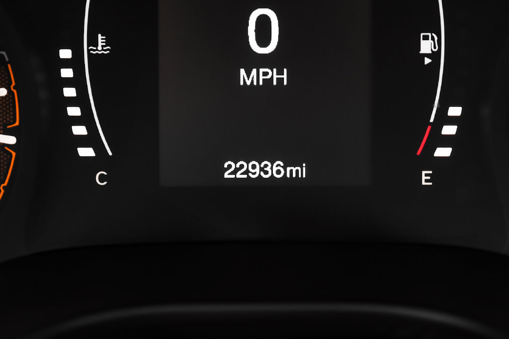 Used 2022 Jeep Compass Latitude AWD/4WD image 3