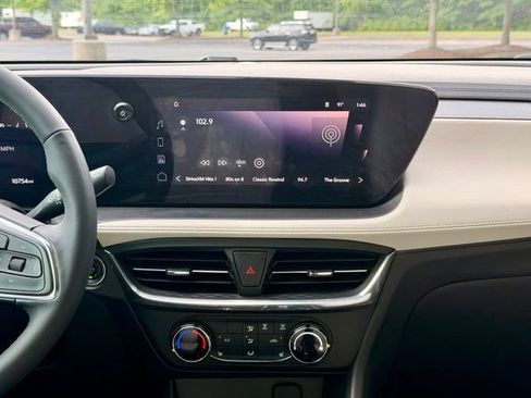 Used 2026 Buick Encore GX Preferred w/ Comfort Package FWD image 23