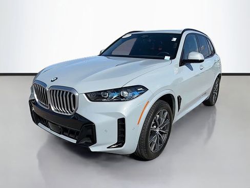 Certified 2025 BMW X5 xDrive40i image 8