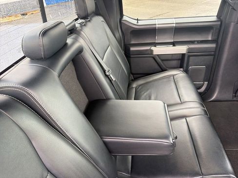 Used 2020 Ford F150 Lariat w/ Equipment Group 502A Luxury AWD/4WD image 39