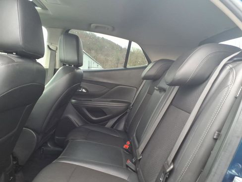 Used 2019 Buick Encore Sport Touring w/ Safety Package image 8