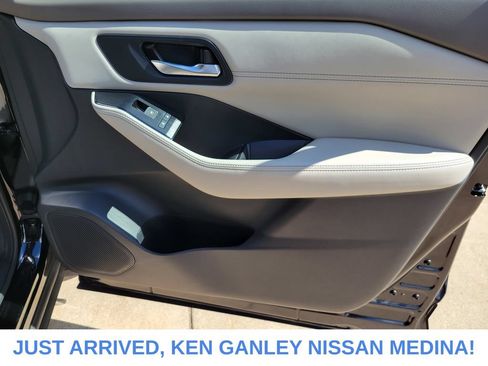 Certified 2023 Nissan Rogue SL AWD/4WD image 22