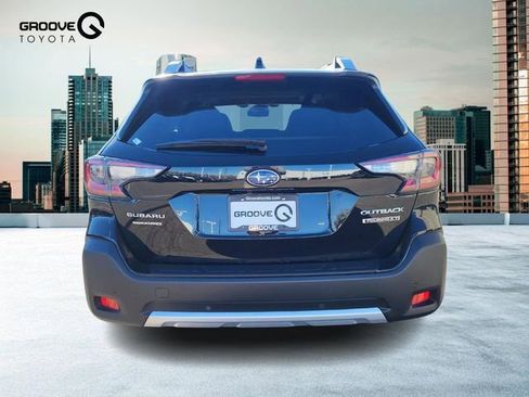 Used 2025 Subaru Outback Touring XT image 5