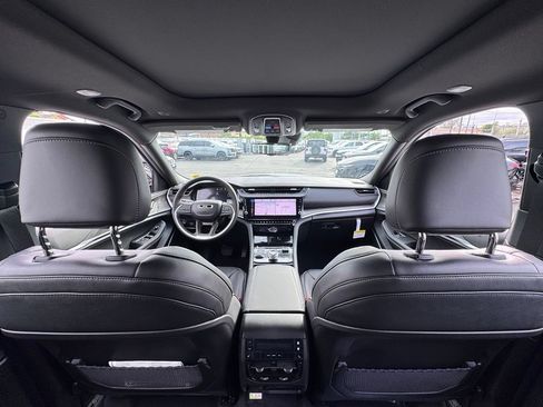 New 2026 Jeep Grand Cherokee L Limited AWD/4WD image 24