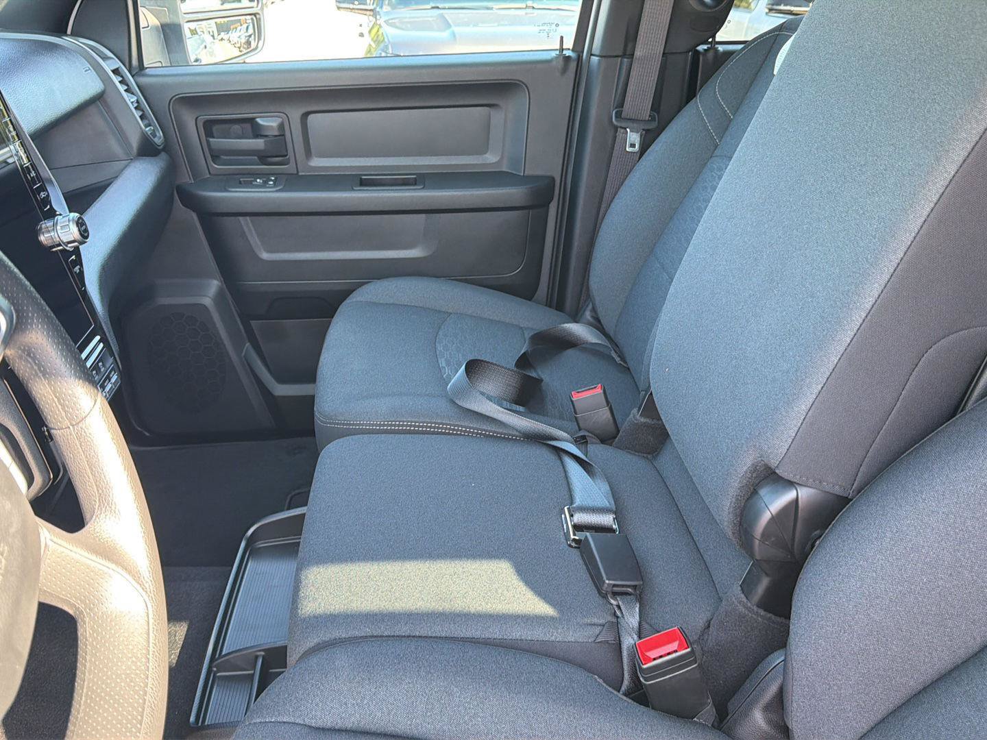 Used 2025 RAM 3500 Tradesman AWD/4WD image 21