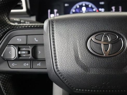 Used 2026 Toyota Tacoma SR w/ SR Upgrade Package RWD image 8